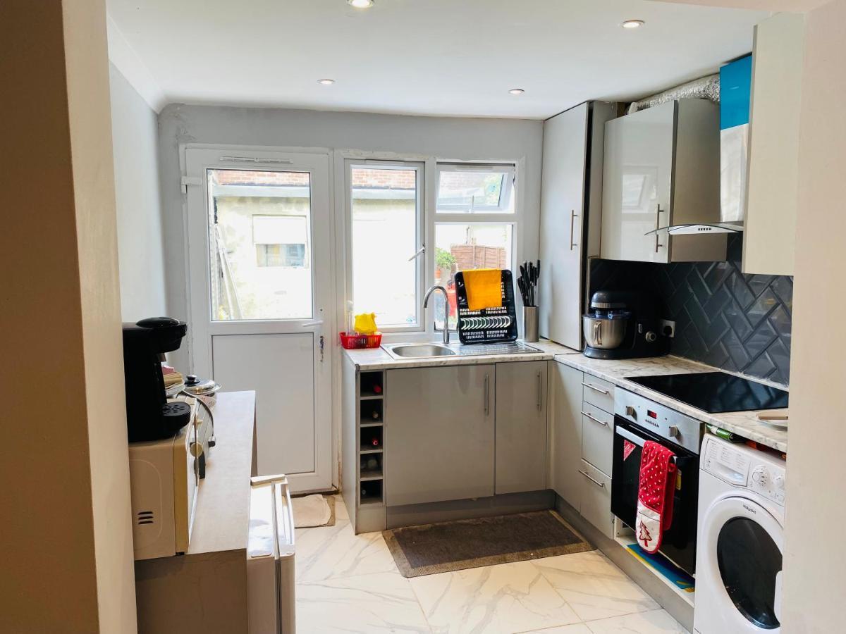1 Studio Room Near Central לונדון מראה חיצוני תמונה